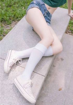 亚洲娇小HD_1080完整在线观看
