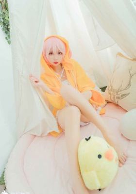 女人18毛片一区二区三区免费看_高清完整版