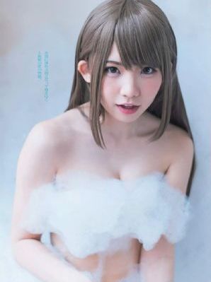 撞击成熟美妇老师后臀_720动漫免费观看