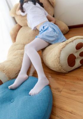 尤妮丝与松果摩擦视频大全_高清完整版观看
