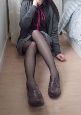 嗯乖抬高点h_午夜激情福利视频