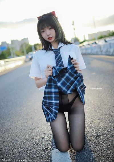 白嫩极品露脸在线播放_蓝光免费在线观看